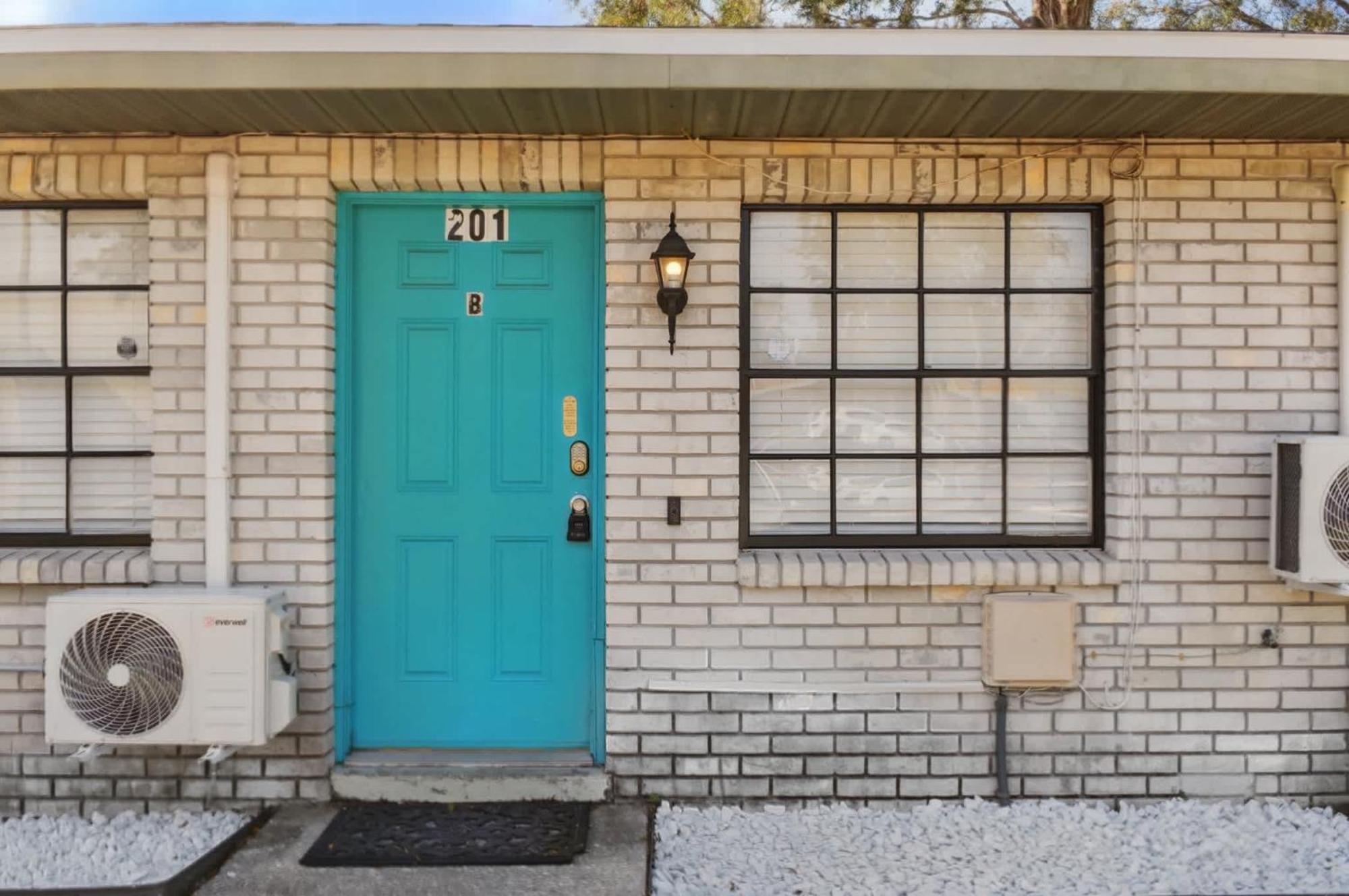 Alberts Abode Prime Brandon Location Walkable Exterior photo