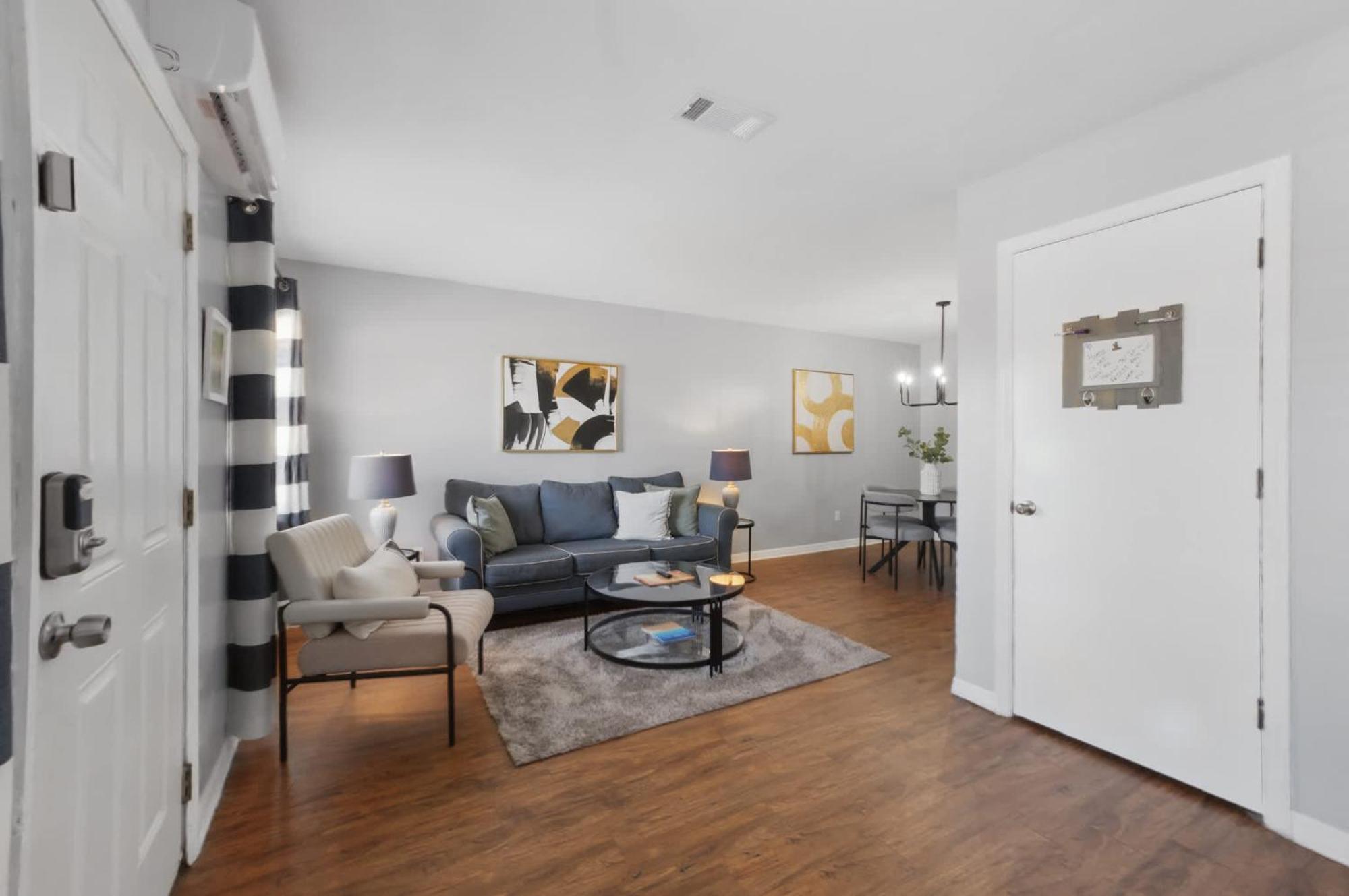Alberts Abode Prime Brandon Location Walkable Exterior photo